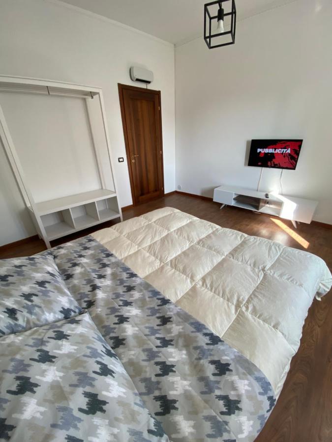 Hlux Oi Affiₜₜacaₘere Hotel Piacenza Exterior photo